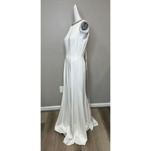 Mac Duggal White Embellished Neck Trumpet Gown US 6 $398 - Picture 6 of 10